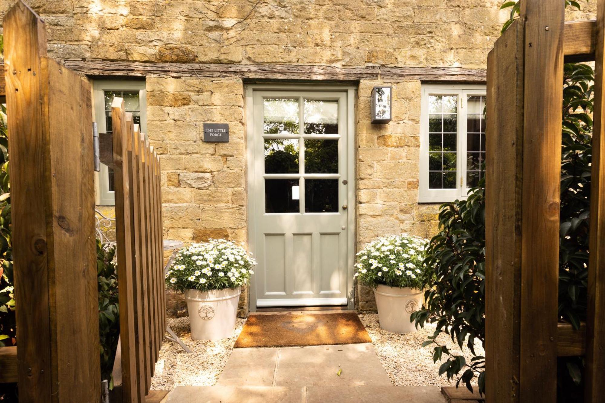 Cotswold Cottage With Hot Tub Bledington Ngoại thất bức ảnh
